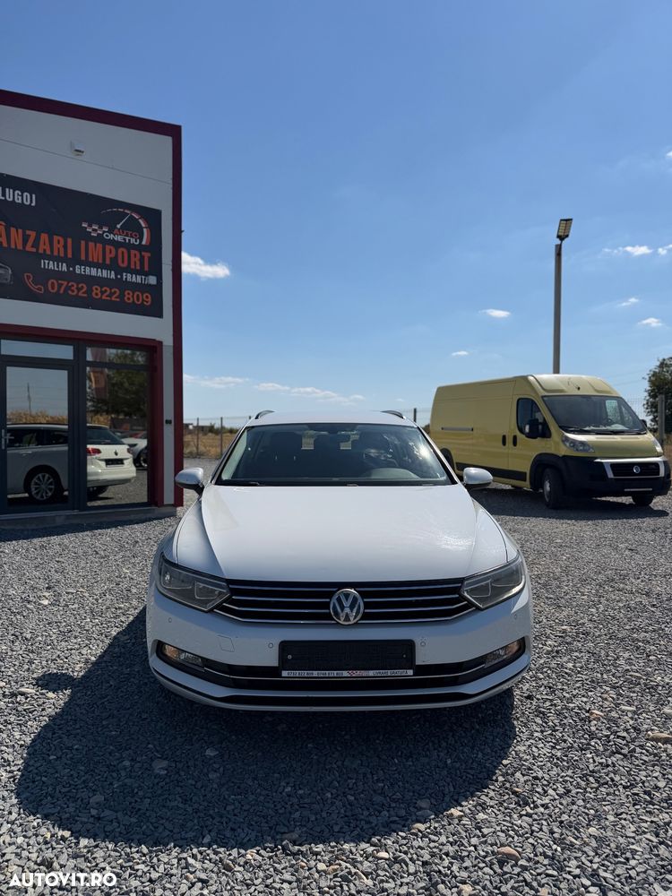 Volkswagen Passat - 20