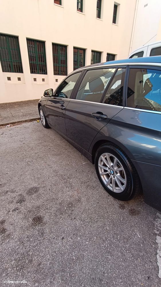 BMW 318 d - 14