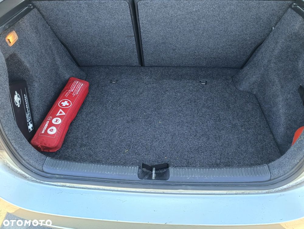 Toyota Corolla 1.6 Sol - 10