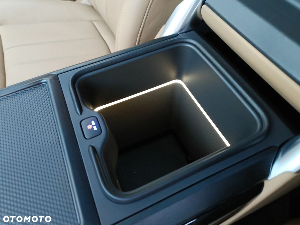 Land Rover Range Rover P530 Autobiography - 27