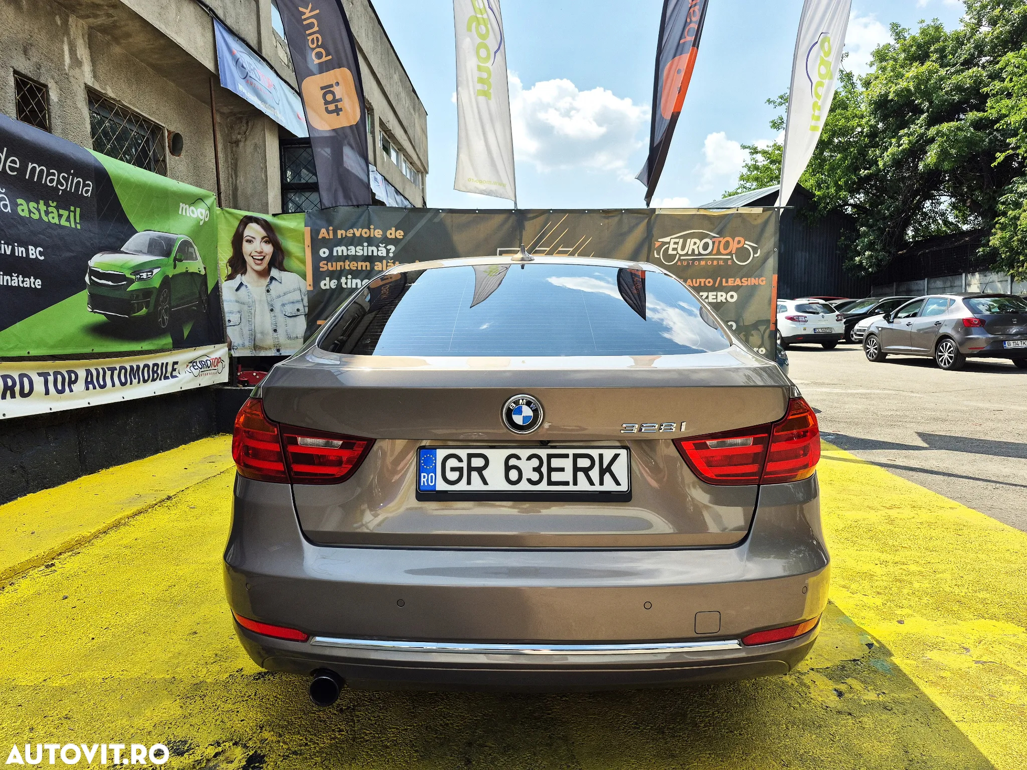 BMW Seria 3 320i GT Aut. Luxury Line - 7