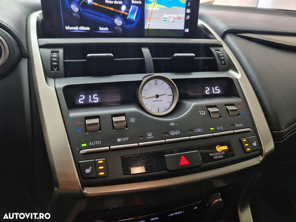 Lexus Seria NX 300h AWD Business - 21