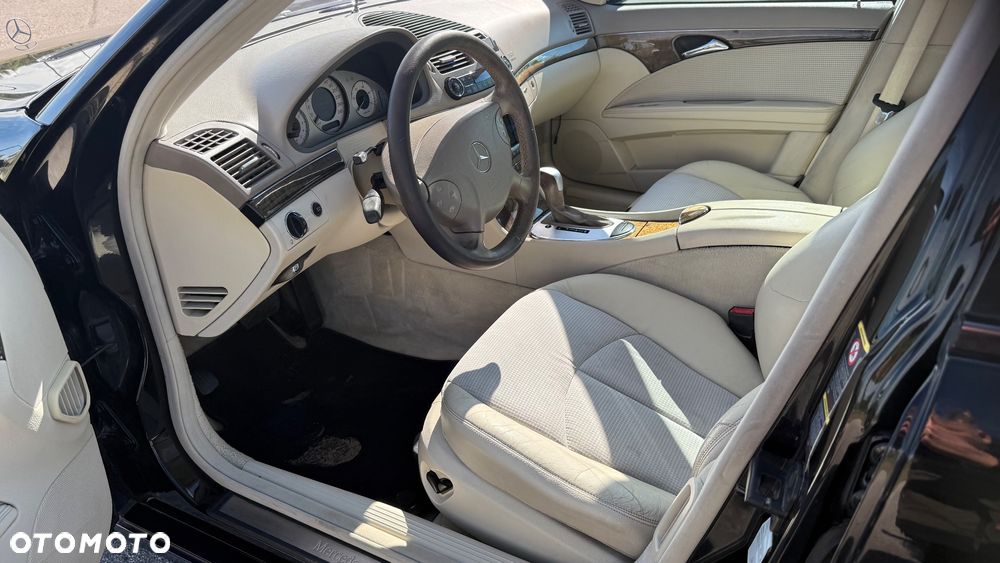 Mercedes-Benz Klasa E - 11