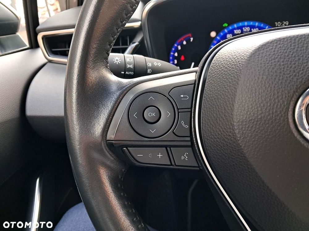 Toyota Corolla - 18