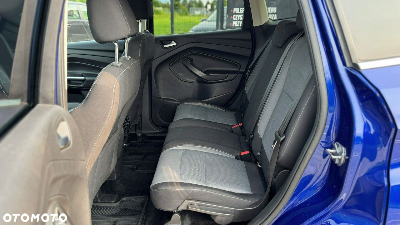 Ford Kuga 2.0 TDCi FWD Titanium - 18