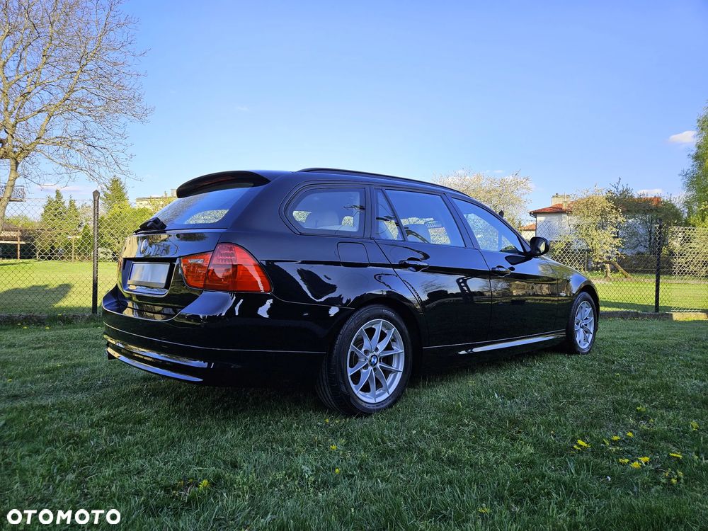 BMW Seria 3 - 8