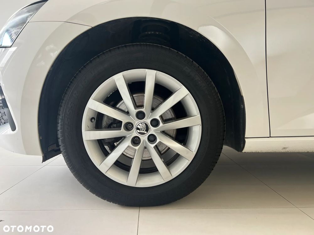 Skoda Scala 1.0 TSI Ambition - 25