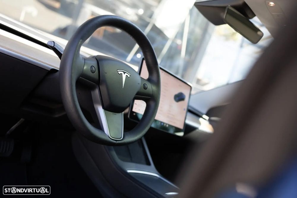 Tesla Model 3 Long-Range Dual Motor AWD - 8