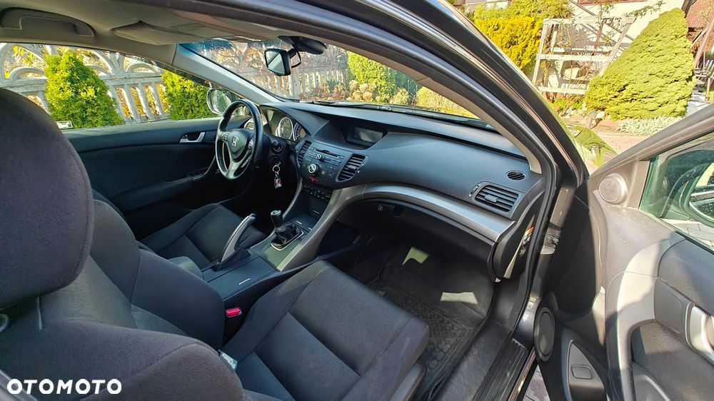 Honda Accord 2.0 Elegance - 17