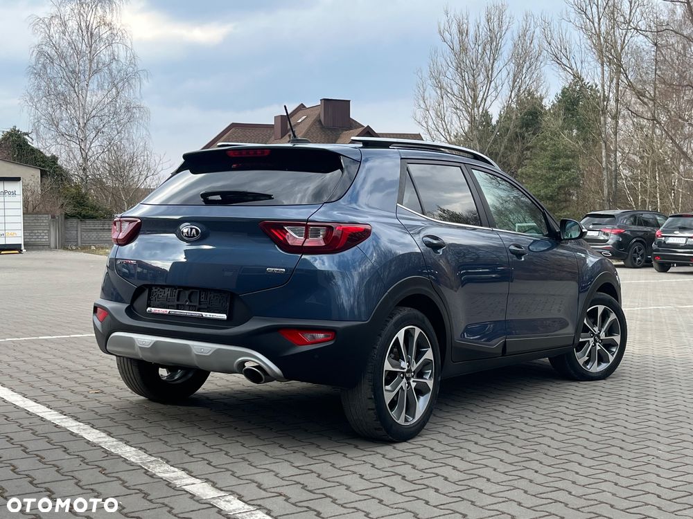 Kia Stonic - 2