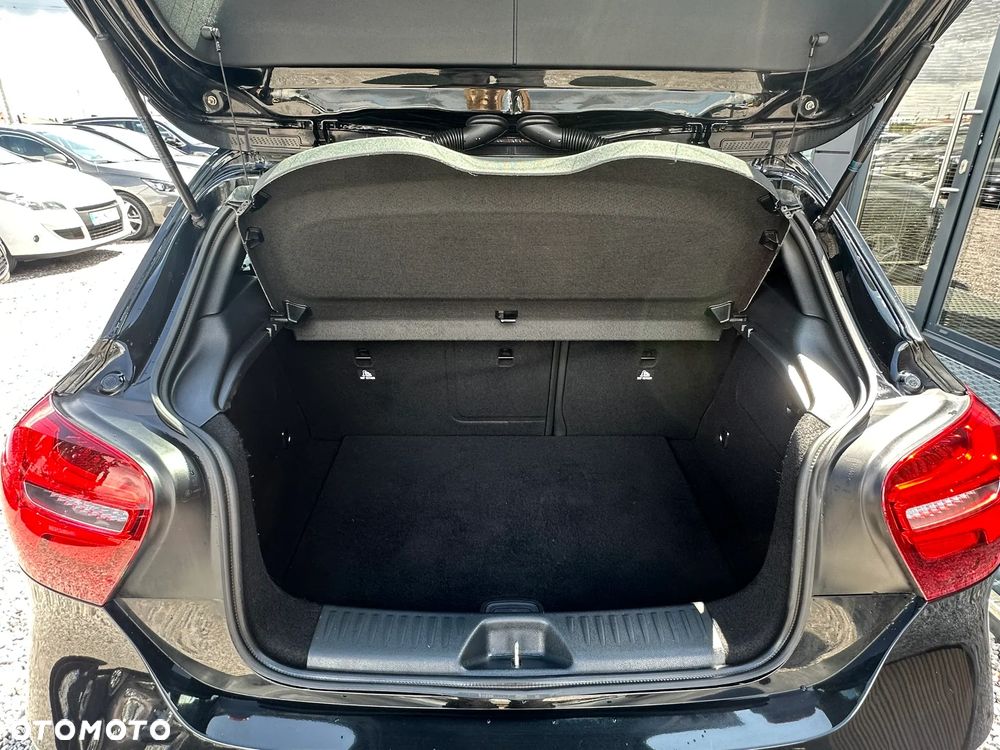 Mercedes-Benz Klasa A 180 (BlueEFFICIENCY) Style - 25