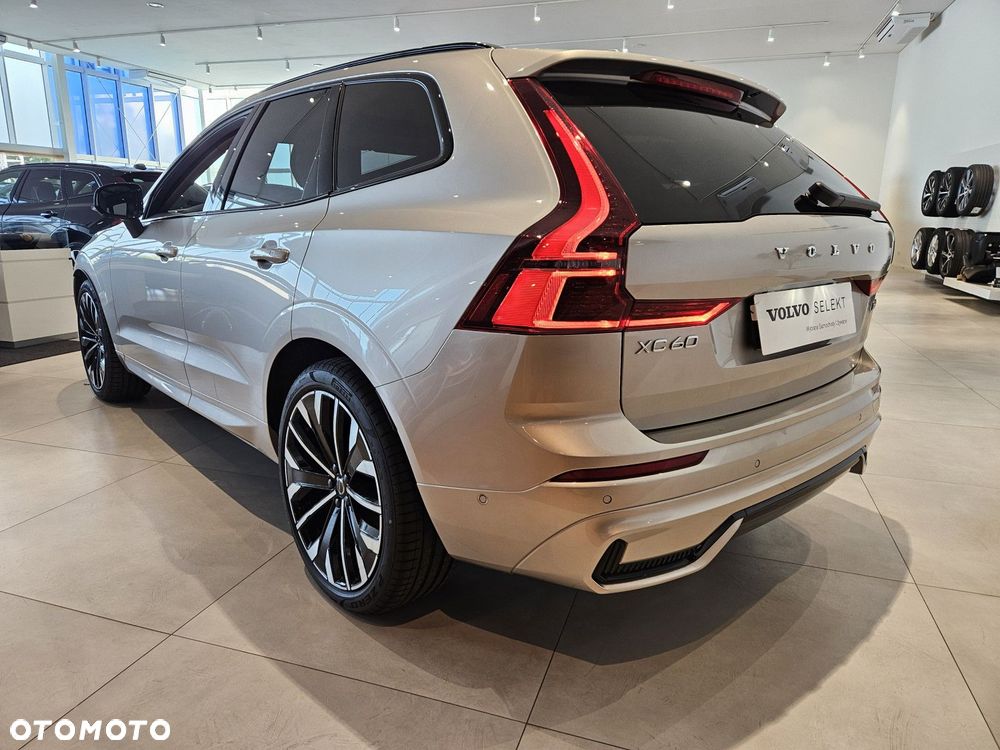 Volvo XC 60 - 8