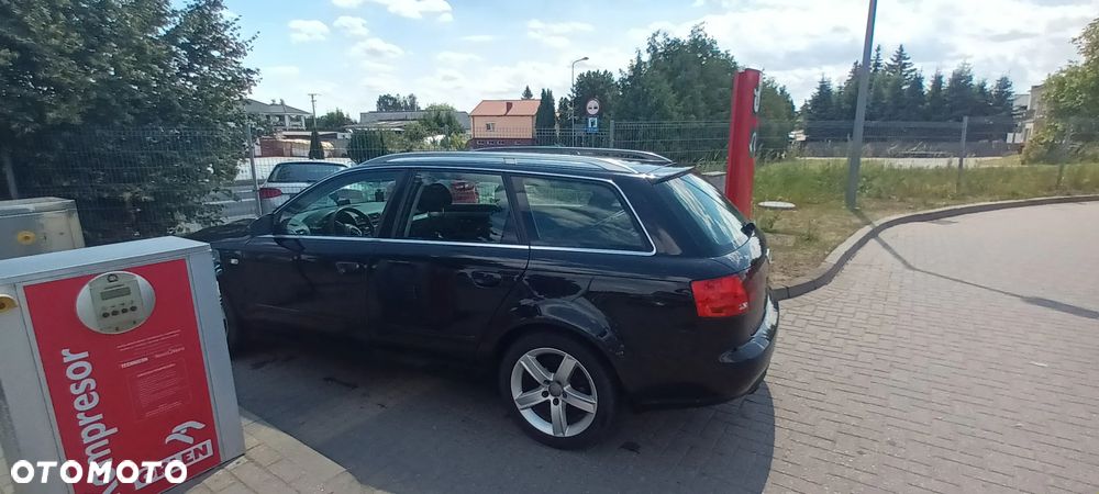 Audi A4 Avant 2.0 TDI - 4
