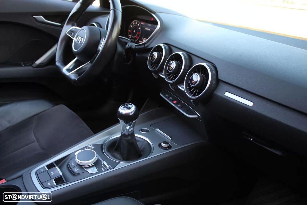 Audi TT Roadster 2.0 TFSi - 28