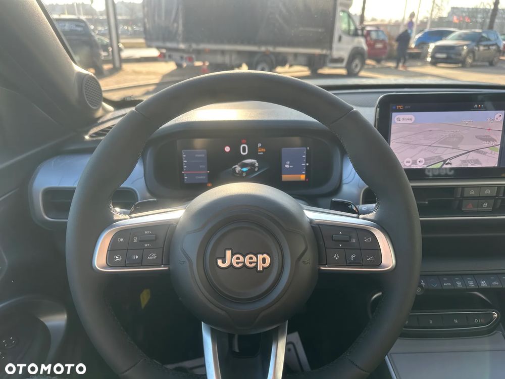 Jeep Avenger 1.2 T3 mHEV The North Face 4xe eDCT6 - 12