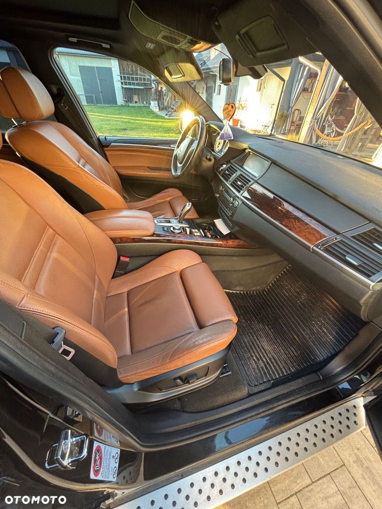 BMW X5 3.0sd - 9