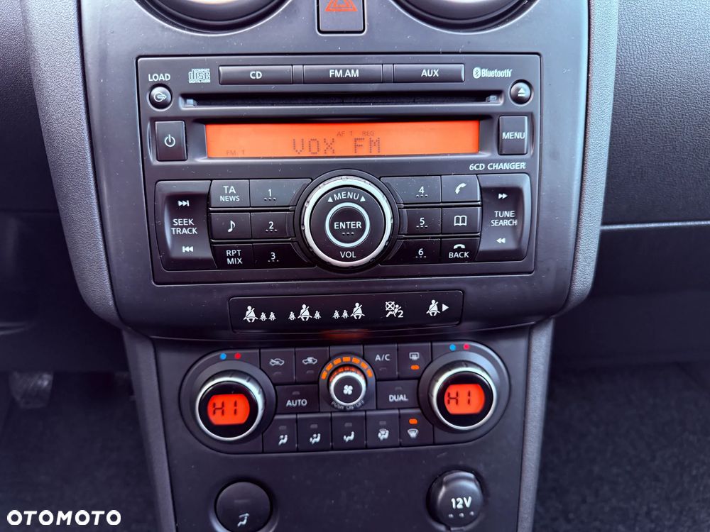 Nissan Qashqai+2 2.0 Tekna - 30