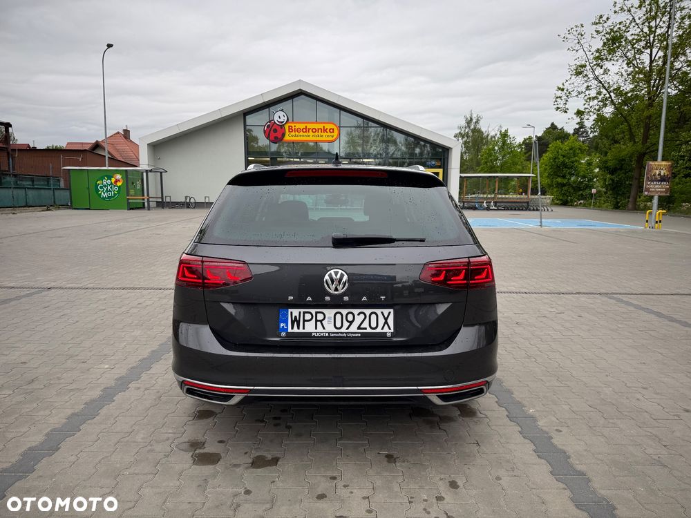 Volkswagen Passat 2.0 TDI Elegance DSG - 7