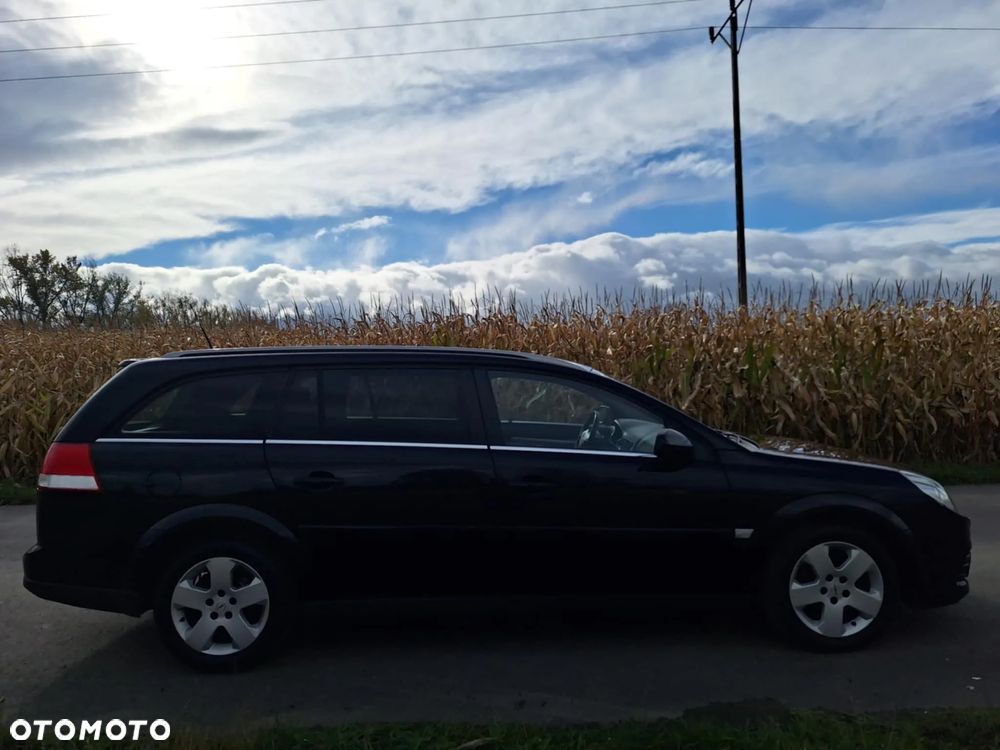 Opel Vectra 1.9 CDTI Cosmo - 11