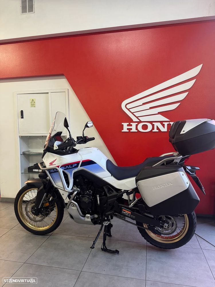 Honda Transalp 750 ABS COM EXTRAS - 12