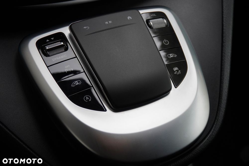 Mercedes-Benz Klasa V 250 d lang 4Matic 9G-TRONIC Avantgarde - 16