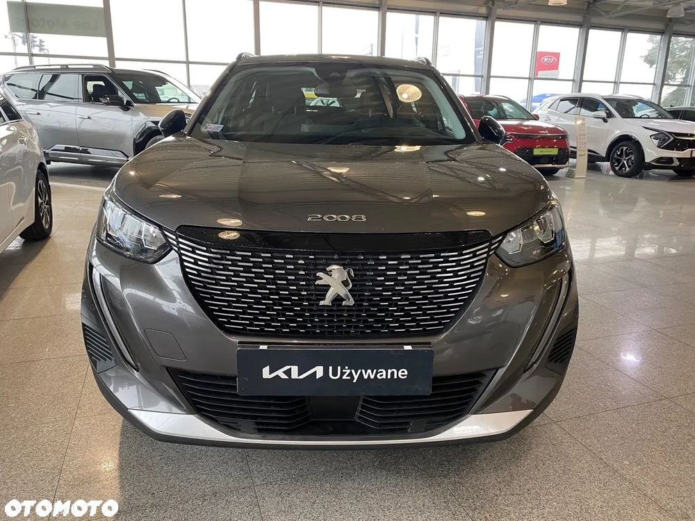 Peugeot 2008 1.2 PureTech Allure S&S - 6