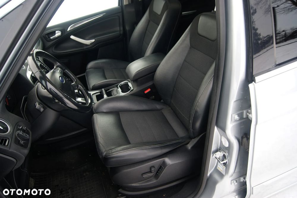 Ford S-Max 2.0 TDCi DPF Titanium - 20