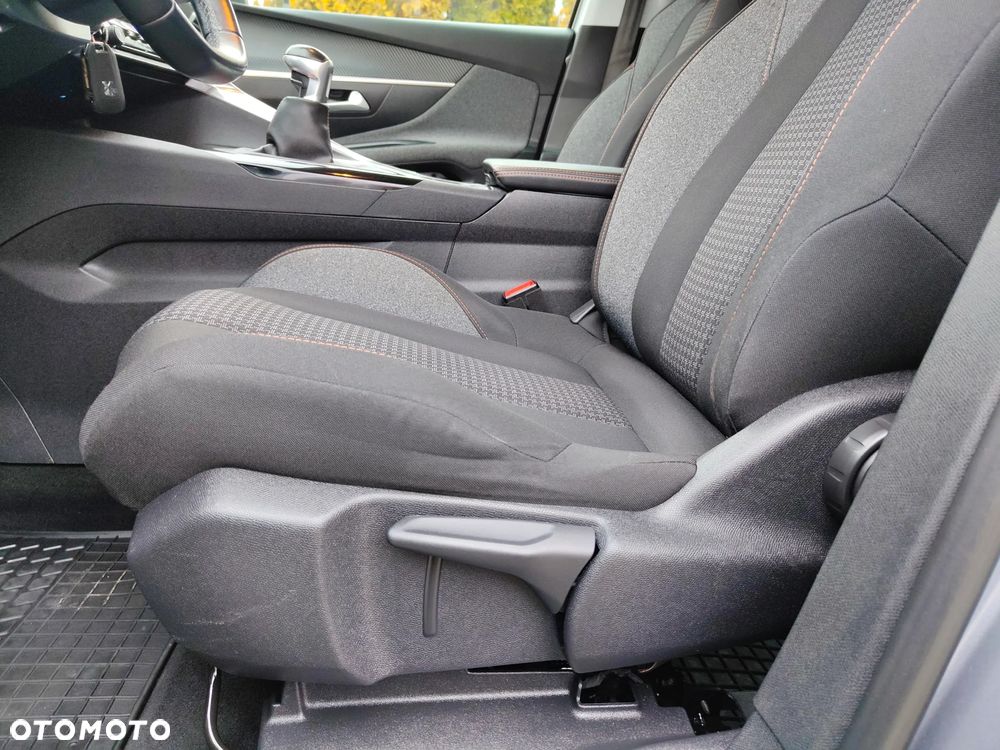 Peugeot 3008 BlueHDi 130 Stop & Start Allure - 22