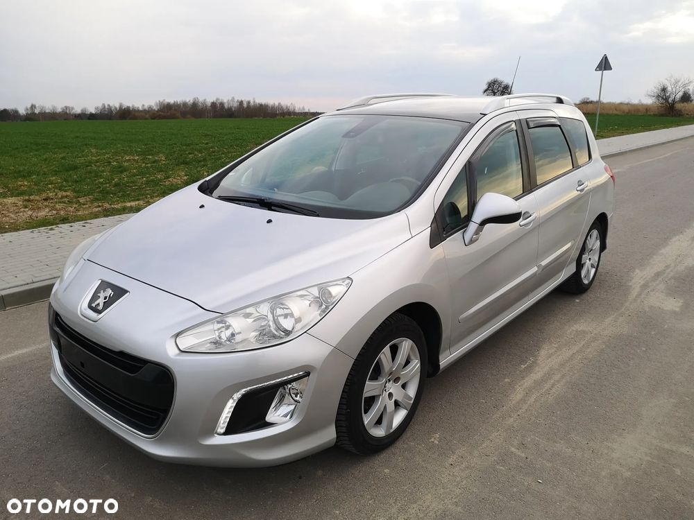 Peugeot 308 120 VTi Platinum - 1