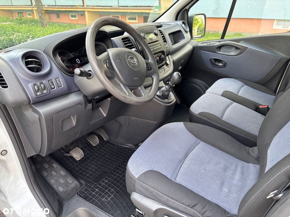 Opel Vivaro - 5