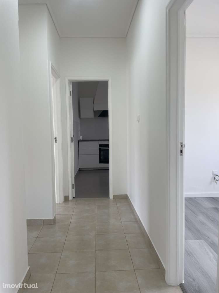 Moradia Térrea T3, São Bernardo - Grande imagem: 3/24