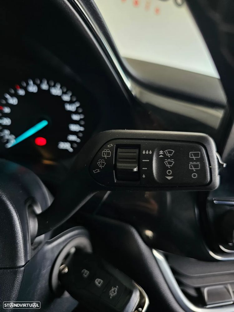 Ford Puma 1.0 EcoBoost TITANIUM - 33