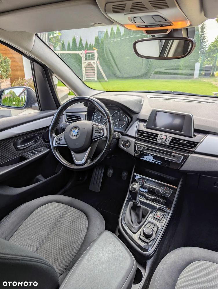 BMW Seria 2 218i Gran Tourer Advantage - 11