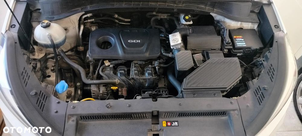 Hyundai Tucson 1.6 GDI BlueDrive Comfort 2WD - 16