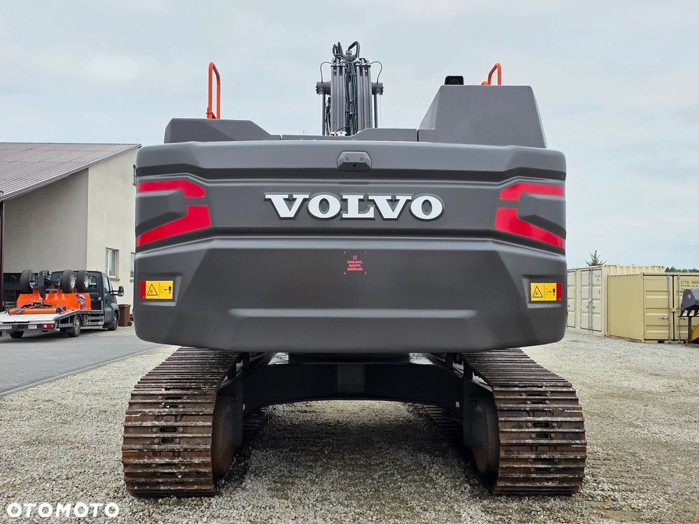 Volvo EC 300 EL, 2022 ROK, 3600 MTH, PODNOSZONA KABINA - 5