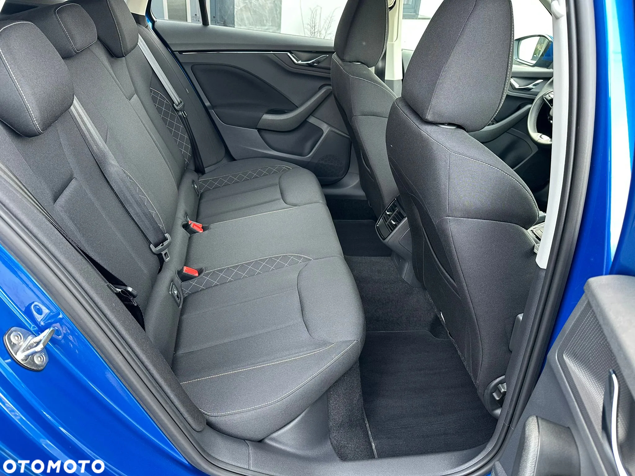 Skoda Kamiq 1.0 TSI Ambition DSG - 11