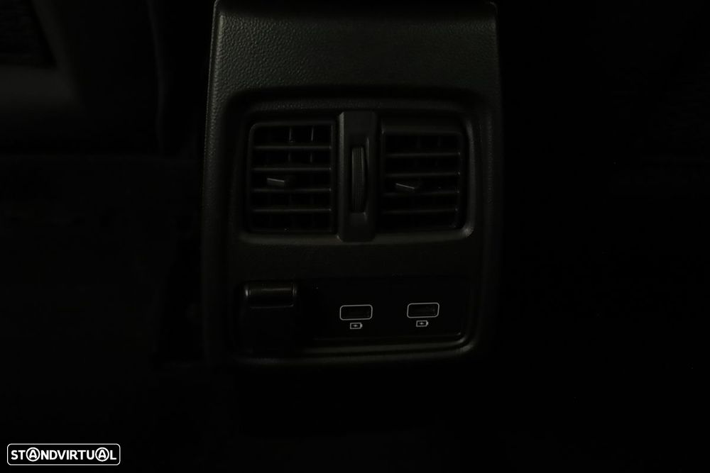 Renault Captur 1.0 TCe RS Line - 24