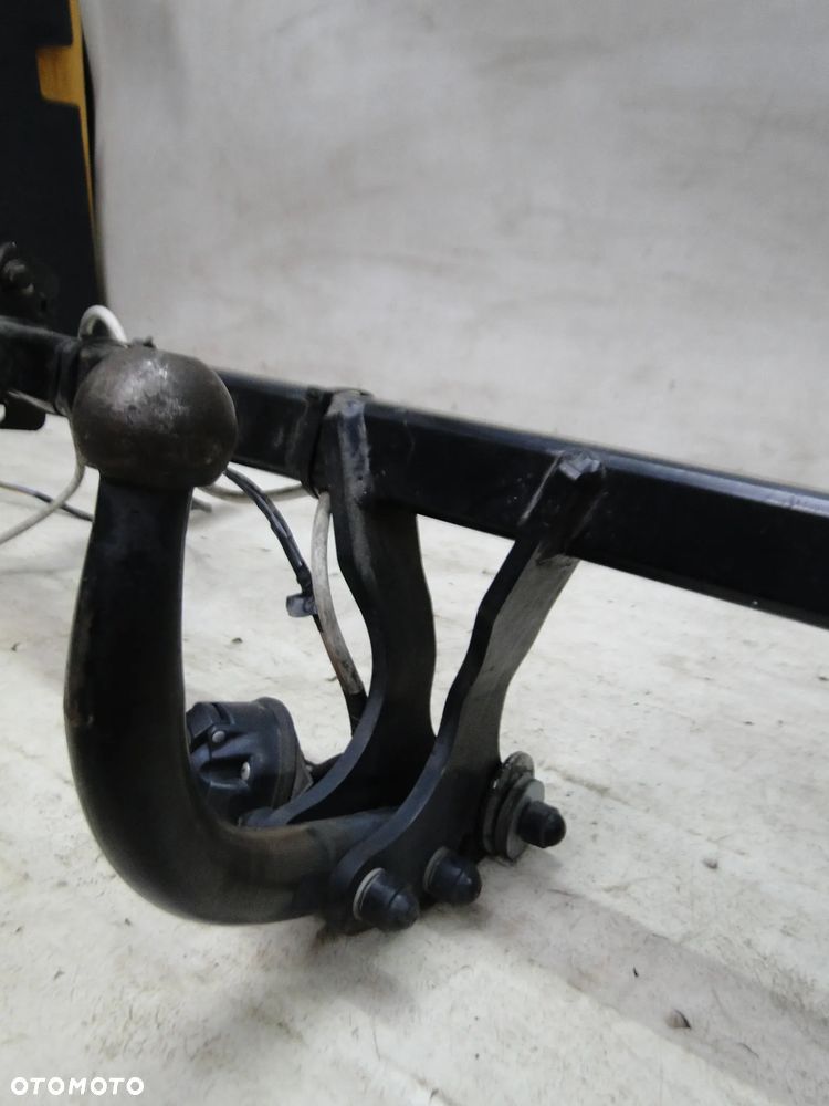 HONDA CIVIC VIII UFO HB HAK HOLOWNICZY WESTFALIA EUROPA - 6