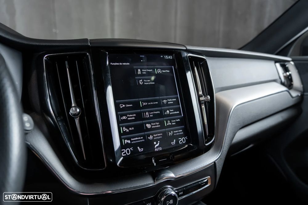 Volvo XC 40 2.0 D4 Inscription AWD - 19