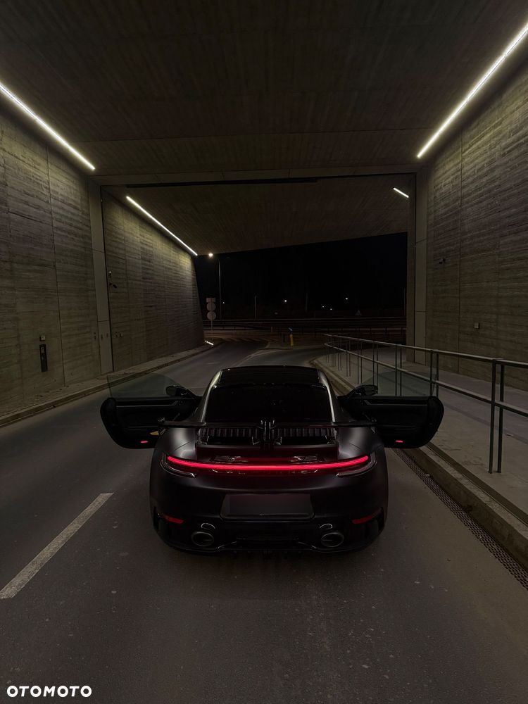 Porsche 911 - 10