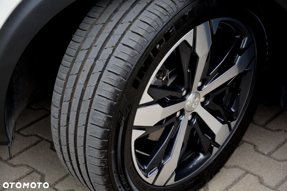 Peugeot 3008 BlueHDi 180 Stop & Start EAT6 GT - 9
