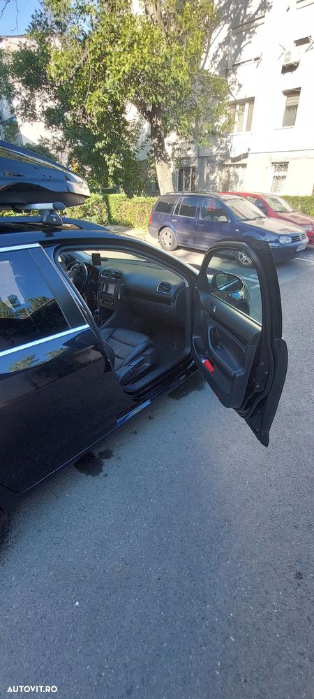 Volkswagen Golf Variant 2.0 TDI DPF Exclusive - 2