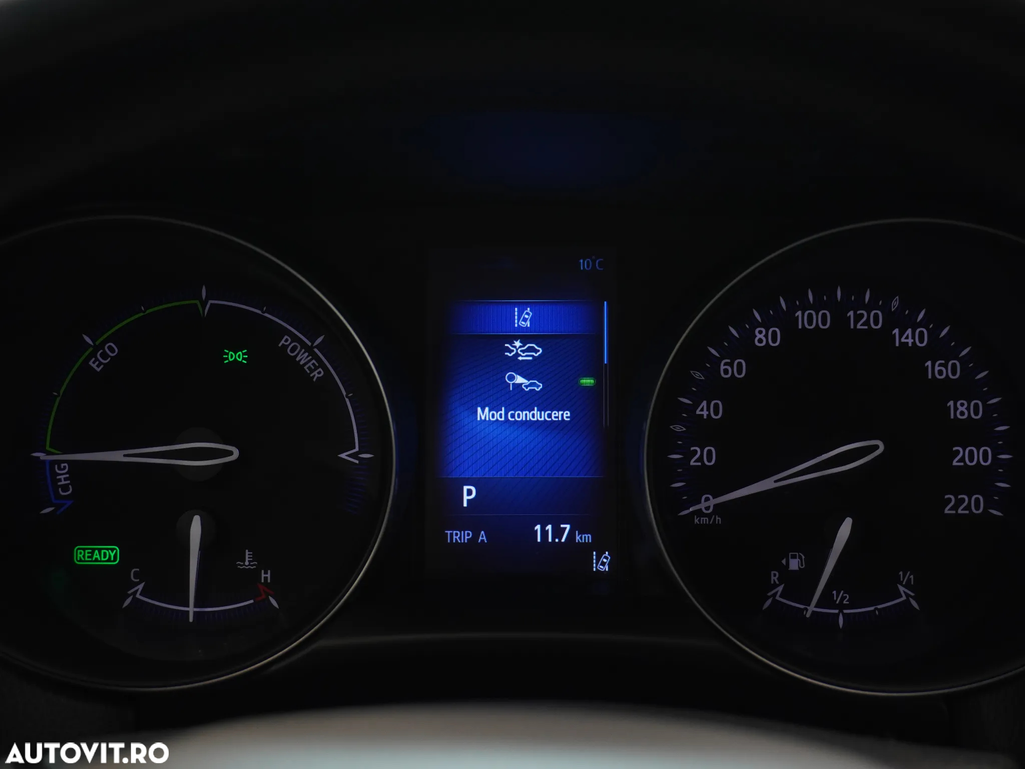 Toyota C-HR 1.8 HSD 4x2 CVT C-ult LED - 36
