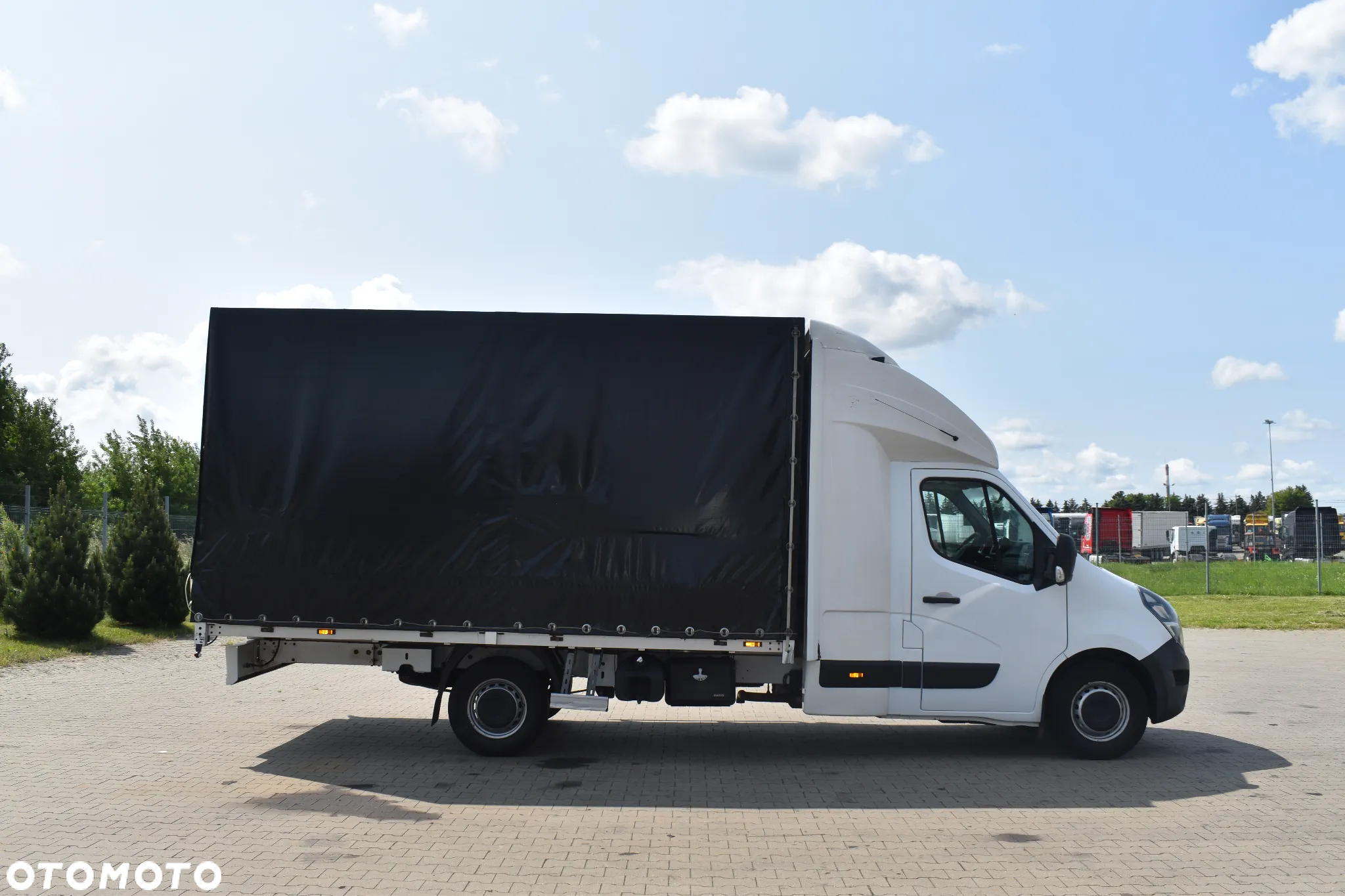 Opel Movano - 8