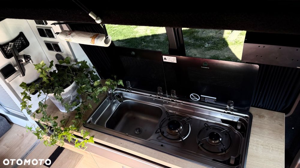 Volkswagen T6.1 - 17