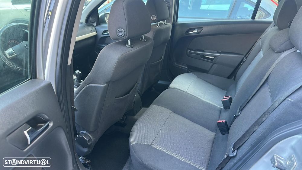 Opel Astra 1.3 CDTI Enjoy EcoFLEX - 13
