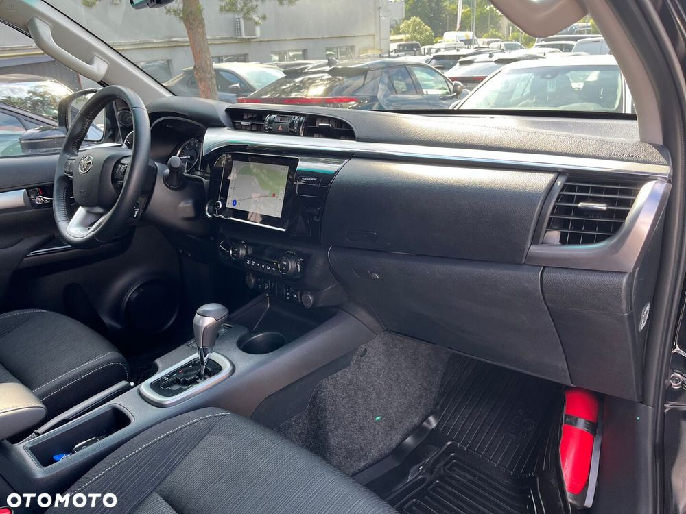 Toyota Hilux 2.8 D-4D mHEV Double Cab Executive 4x4 - 6