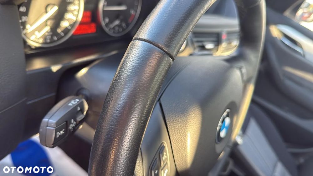 BMW X1 xDrive18d Sport Line - 10