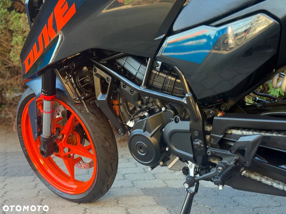 KTM Duke - 36