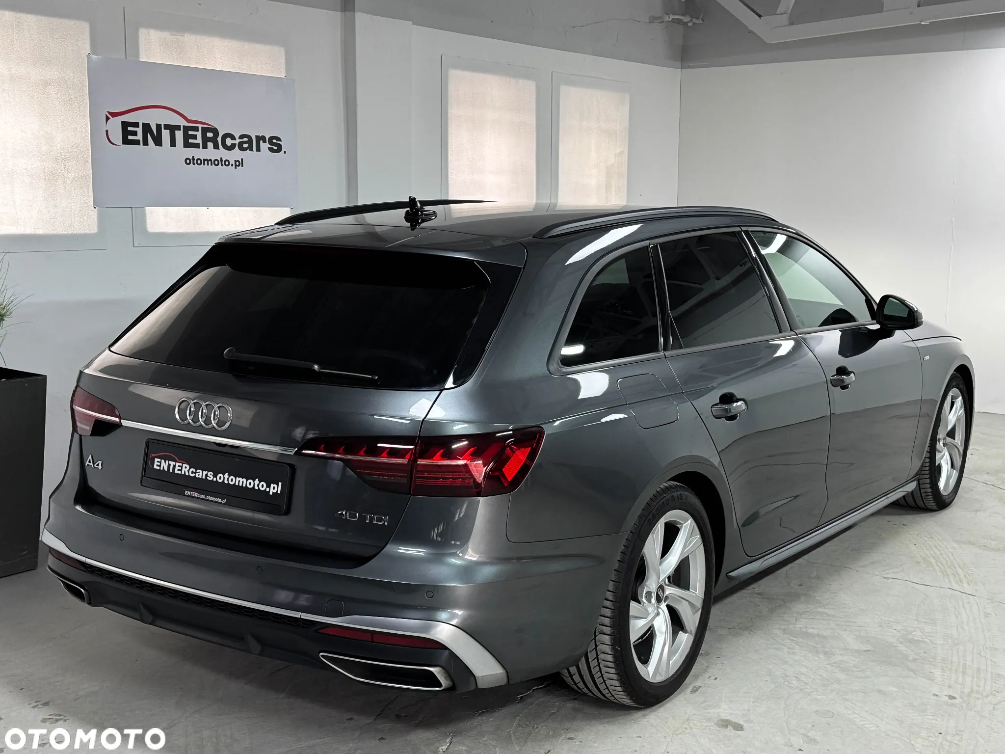 Audi A4 Avant 40 TDI S tronic S line - 11